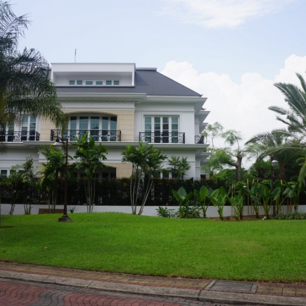 PERMATA SENAYAN HOUSE, JAKARTA